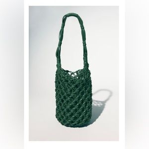 Zara woven bucket bag. Green. New with Tags. Great summer or beach purse.